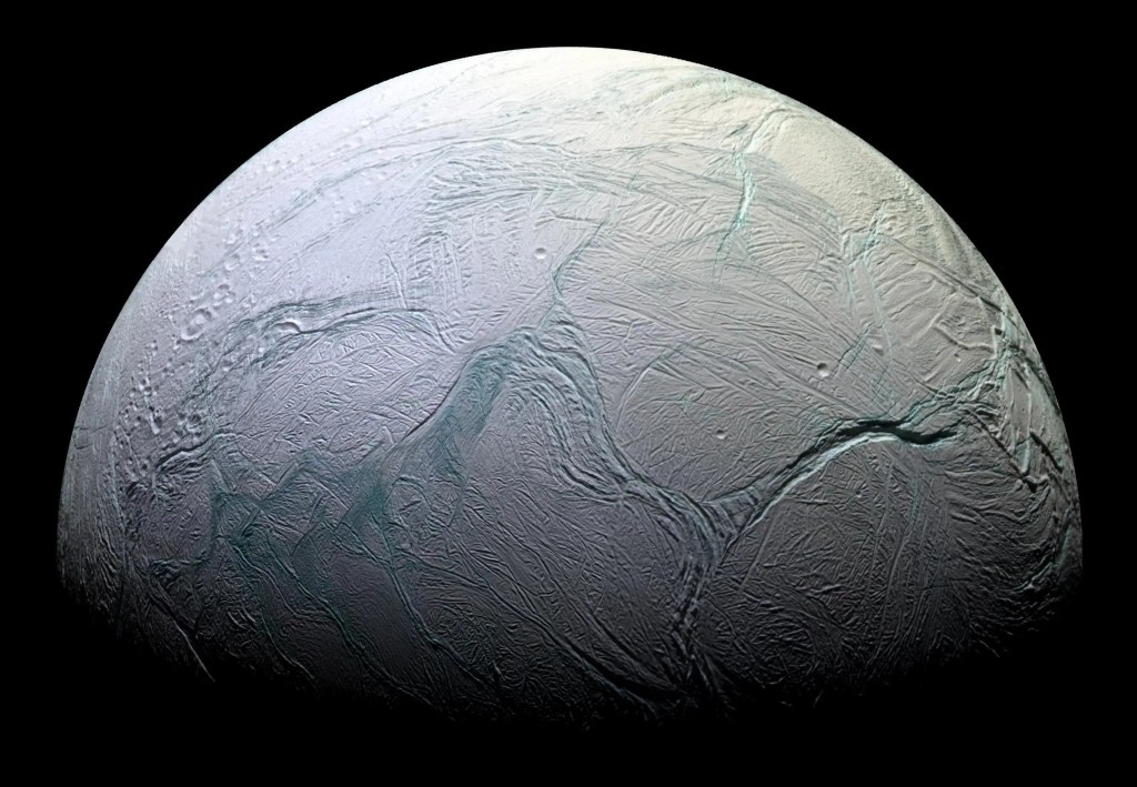 Unlocking Enceladus: Salinity and Ocean Heat Transport Reshape Theories of Icy Moon’s&nbsp;Dynamics